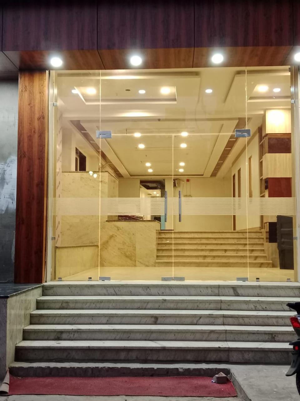 Kashi Inn Varanasi Exterior foto